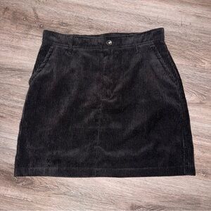 Classic Black Corduroy Skirt, Banana Republic Size 8